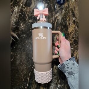 Almond Rose Stanley 30oz